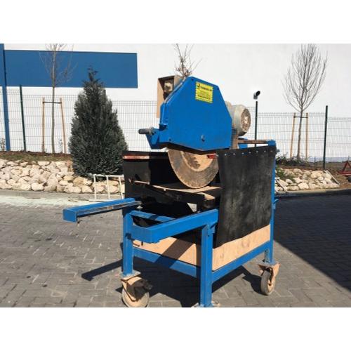 Téglavágó 650-es 230 V 25A